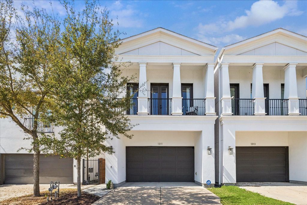 1311 Laird Street, Houston, TX 77008