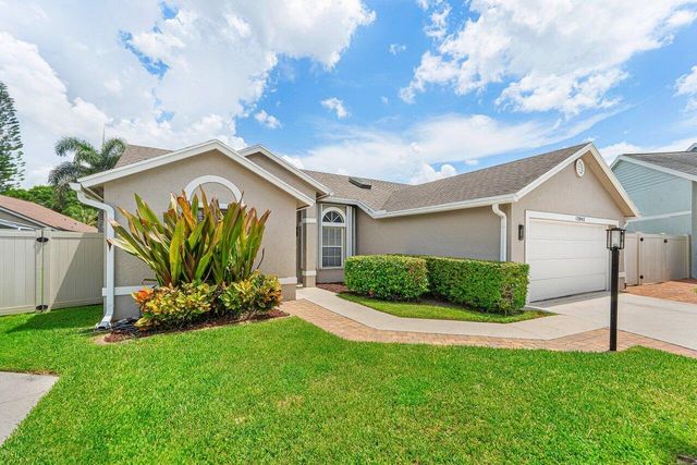 12842 Meadowbend Drive, Wellington, FL 33414