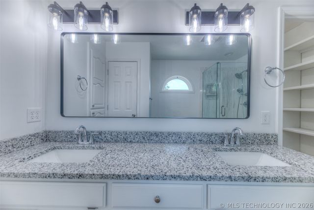9215 S Erie Avenue, Tulsa, OK 74137