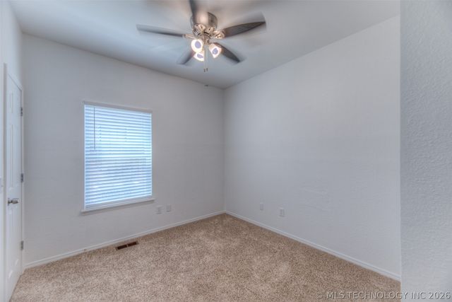 9215 S Erie Avenue, Tulsa, OK 74137