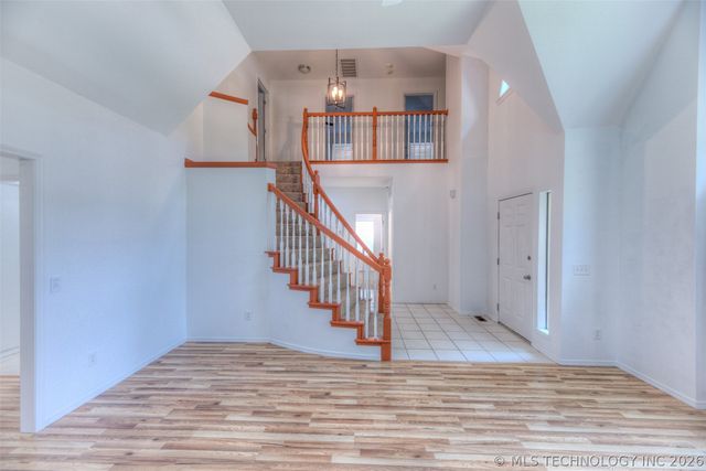 9215 S Erie Avenue, Tulsa, OK 74137