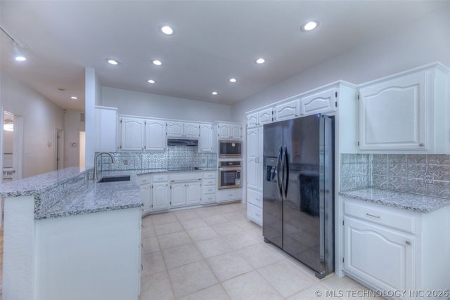 9215 S Erie Avenue, Tulsa, OK 74137
