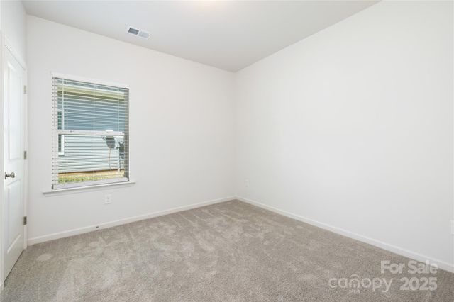 1707 Warren Avenue, Gastonia, NC 28054