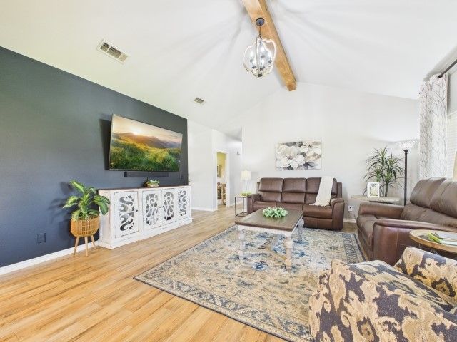 6080 Sunrise Court, Athens, TX 75752