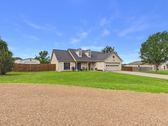 6080 Sunrise Court, Athens, TX 75752