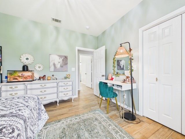 6080 Sunrise Court, Athens, TX 75752