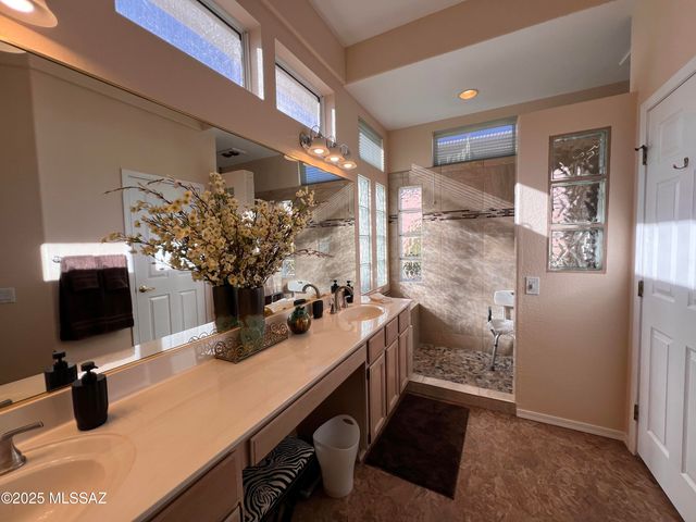 1851 E Lone Rider Way, Oro Valley, AZ 85737