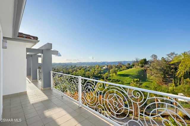 22442 Sueno Road, Woodland Hills, CA 91364