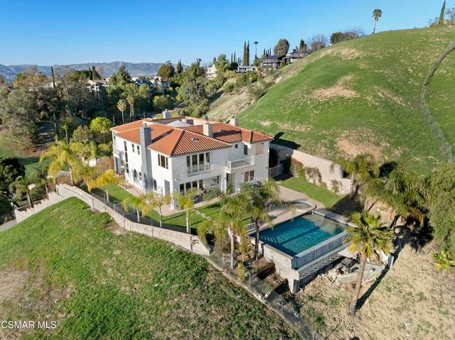 22442 Sueno Road, Woodland Hills, CA 91364