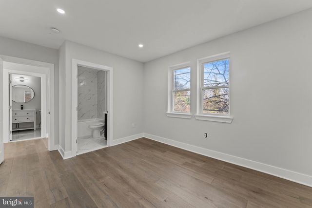 33 NICHOLSON ST NW, Washington, DC 20011