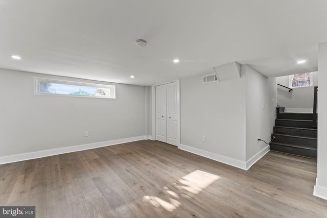 33 NICHOLSON ST NW, Washington, DC 20011