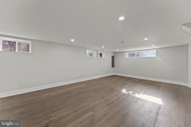 33 NICHOLSON ST NW, Washington, DC 20011