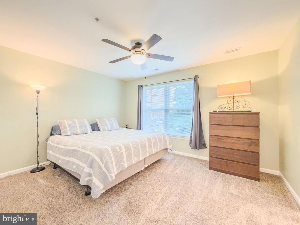 Image 19 of property listing at 406 BLOSSOM LN, Frederick, MD 21701