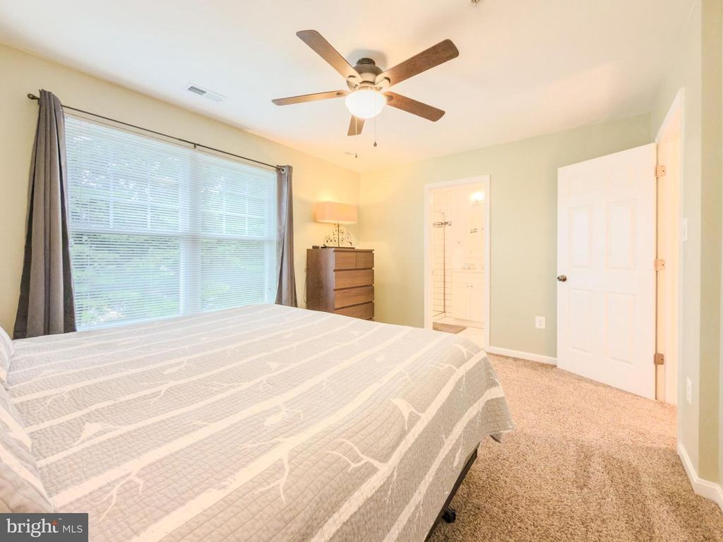 Image 20 of property listing at 406 BLOSSOM LN, Frederick, MD 21701