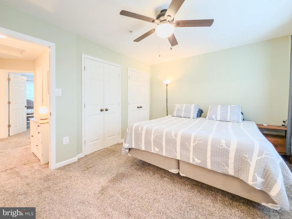Image 21 of property listing at 406 BLOSSOM LN, Frederick, MD 21701
