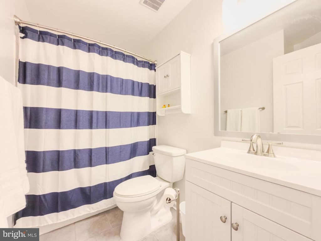 Image 23 of property listing at 406 BLOSSOM LN, Frederick, MD 21701