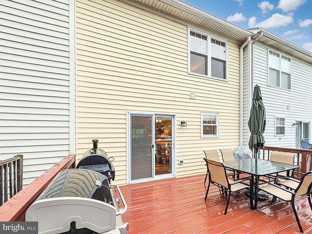 Image 28 of property listing at 406 BLOSSOM LN, Frederick, MD 21701