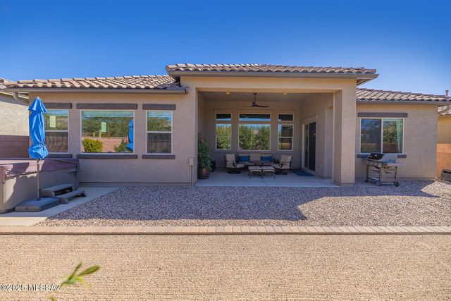 13385 N Cape Marigold Drive, Oro Valley, AZ 85755