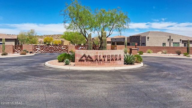 13385 N Cape Marigold Drive, Oro Valley, AZ 85755