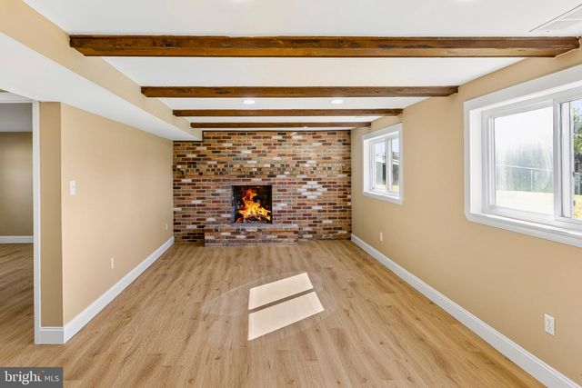 104 CHATHAM RD, Blackwood, NJ 08012