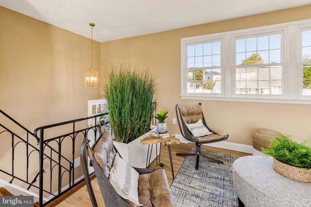 104 CHATHAM RD, Blackwood, NJ 08012