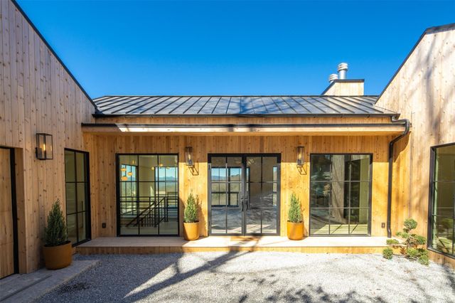 1882 Connestee Trail, Brevard, NC 28712