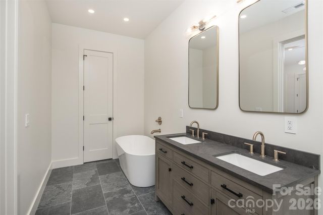 1882 Connestee Trail, Brevard, NC 28712