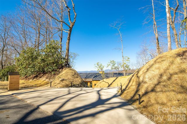 1882 Connestee Trail, Brevard, NC 28712