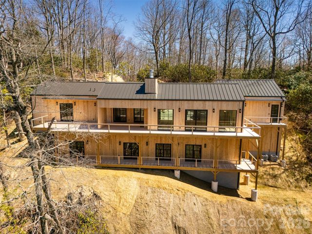 1882 Connestee Trail, Brevard, NC 28712