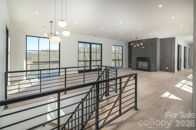 1882 Connestee Trail, Brevard, NC 28712