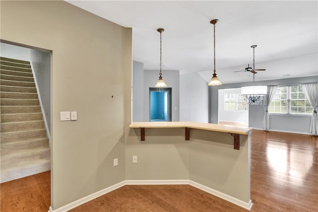 254 Patriot Ln, Economy, PA 15042
