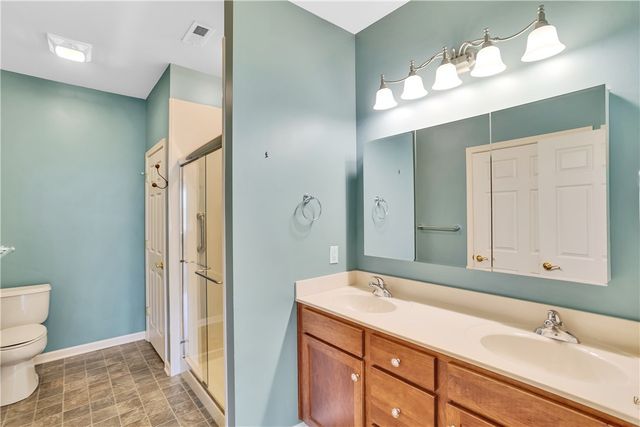 254 Patriot Ln, Economy, PA 15042