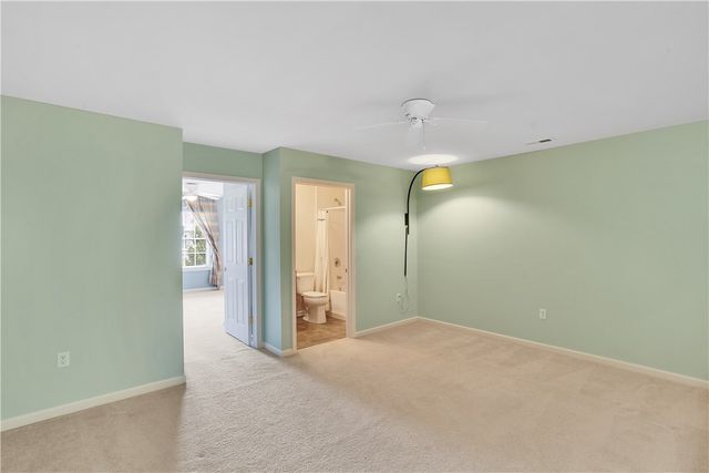254 Patriot Ln, Economy, PA 15042