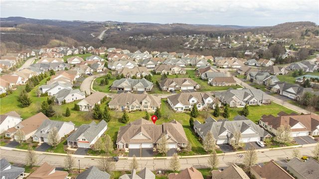 254 Patriot Ln, Economy, PA 15042