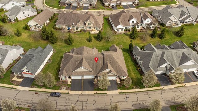 254 Patriot Ln, Economy, PA 15042