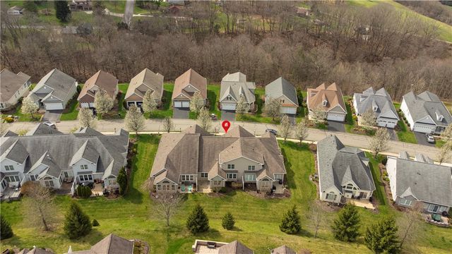 254 Patriot Ln, Economy, PA 15042