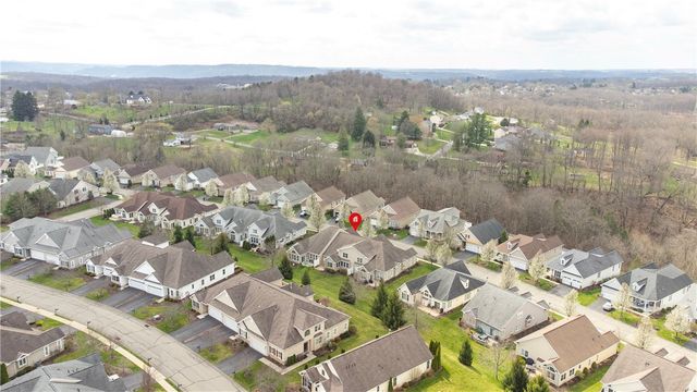 254 Patriot Ln, Economy, PA 15042