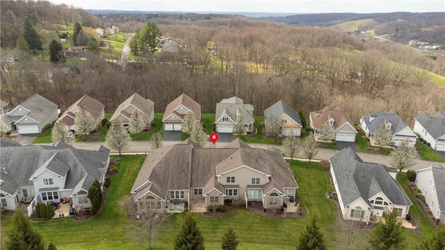 254 Patriot Ln, Economy, PA 15042