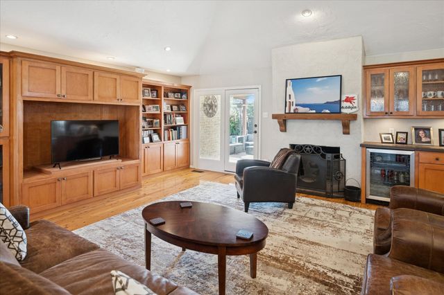 10117 Coveridge Drive, Dallas, TX 75238