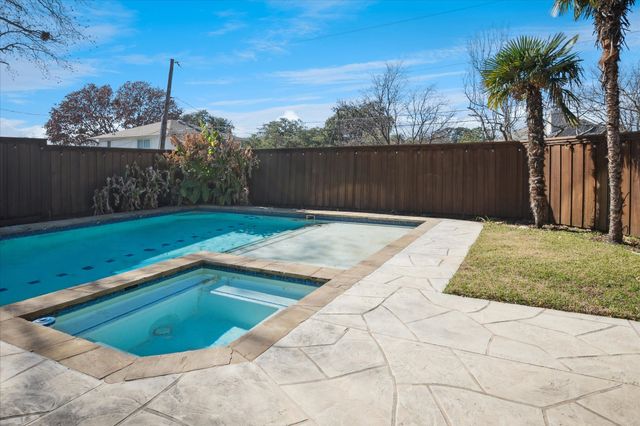 10117 Coveridge Drive, Dallas, TX 75238