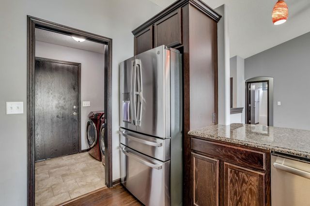 2730 N Woodridge St, Wichita, KS 67226