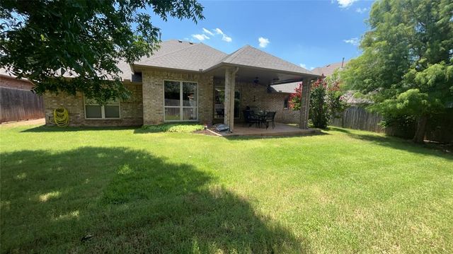 805 NW 193rd Street, Edmond, OK 73012