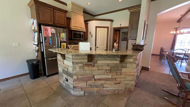 805 NW 193rd Street, Edmond, OK 73012