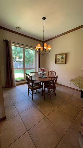 805 NW 193rd Street, Edmond, OK 73012