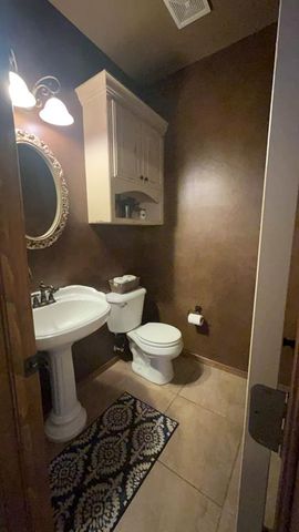 805 NW 193rd Street, Edmond, OK 73012