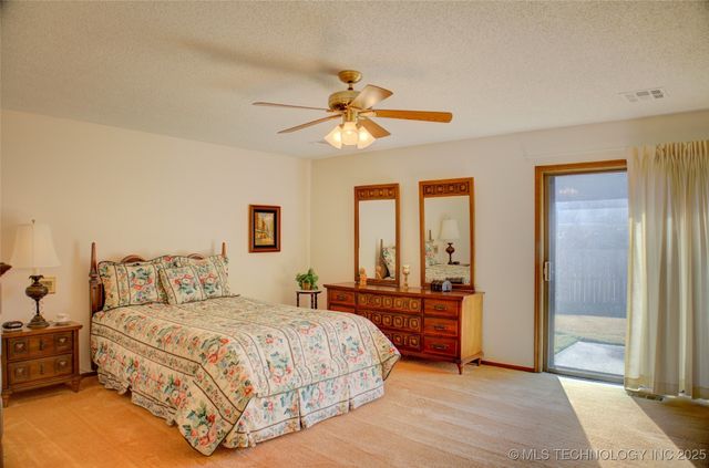 2618 E 72nd Street, Tulsa, OK 74136