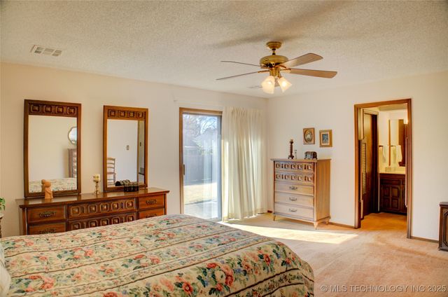 2618 E 72nd Street, Tulsa, OK 74136