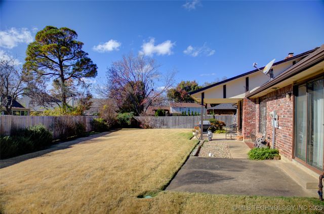 2618 E 72nd Street, Tulsa, OK 74136