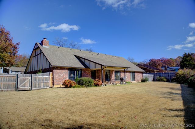 2618 E 72nd Street, Tulsa, OK 74136