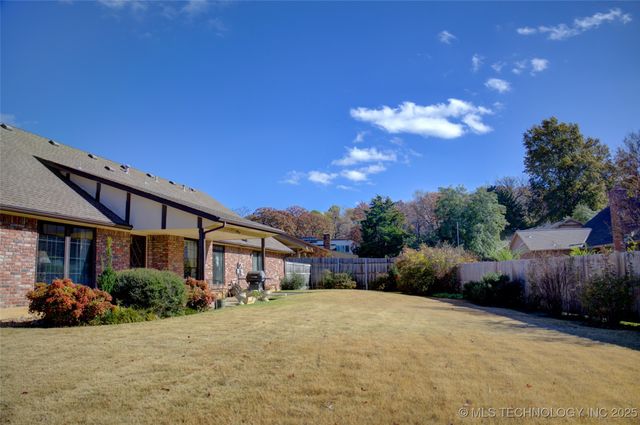 2618 E 72nd Street, Tulsa, OK 74136